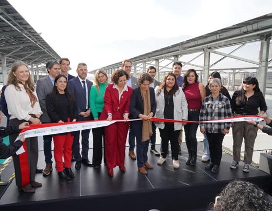 Capa da notícia - Mallplaza inaugura en La Florida la planta fotovoltaica más grande en un centro comercial